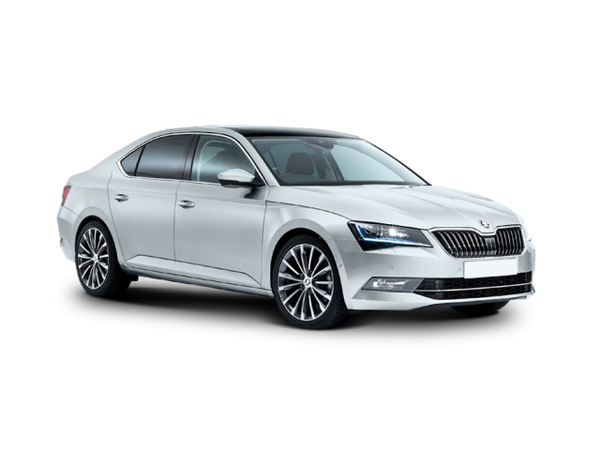 Skoda Superb Цвет: Белый Laser