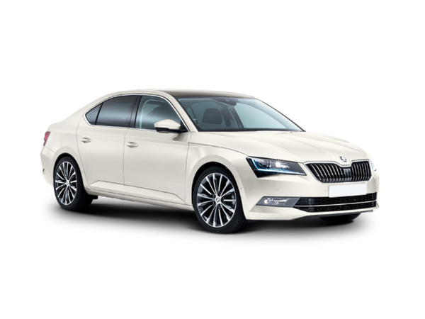 Skoda Superb Цвет: Белый Candy